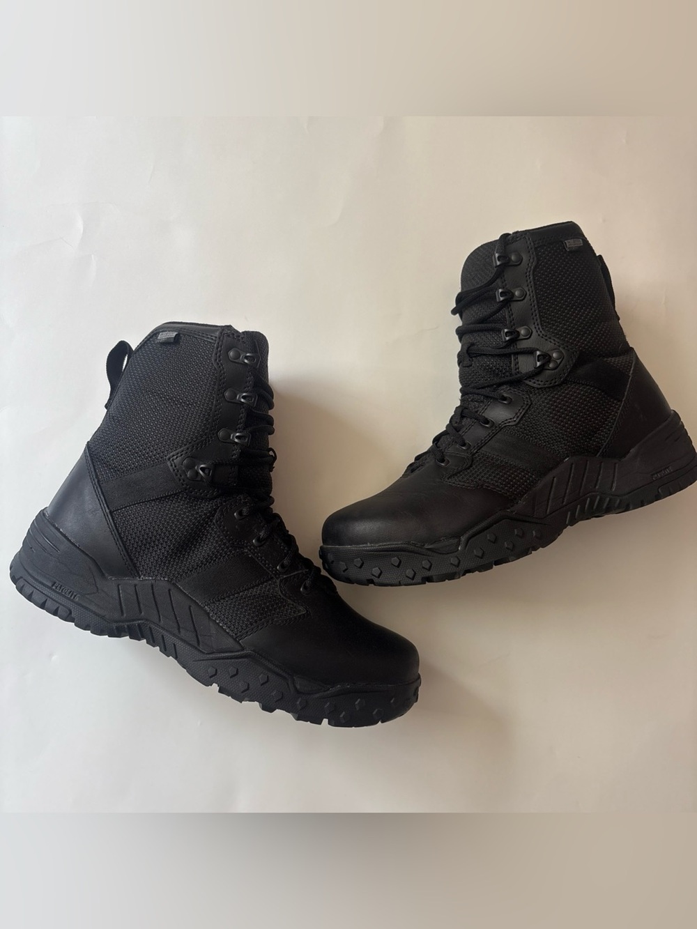 Danner Scorch Side-Zip 8" Black Dry Boots Tactical Leather 25733 Men’s 11 EE